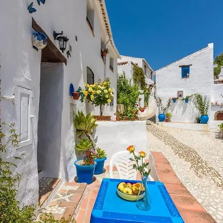 Casita Mariposas By Ruralidays Holiday home Frigiliana